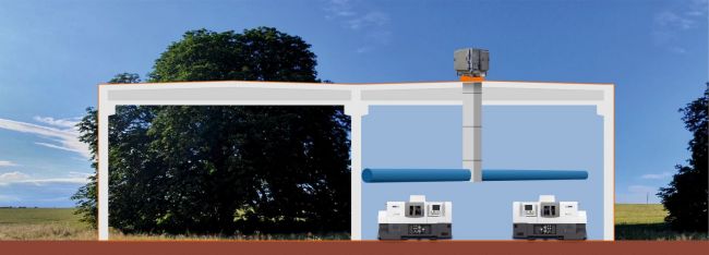 Srovnání hal s rozdílnými přístupy ke způsobu snižování vnitřní teploty. Vlevo by bylo příjemnější trávit dovolenou. Vpravo je snazší organizovat průmyslovou výrobu.